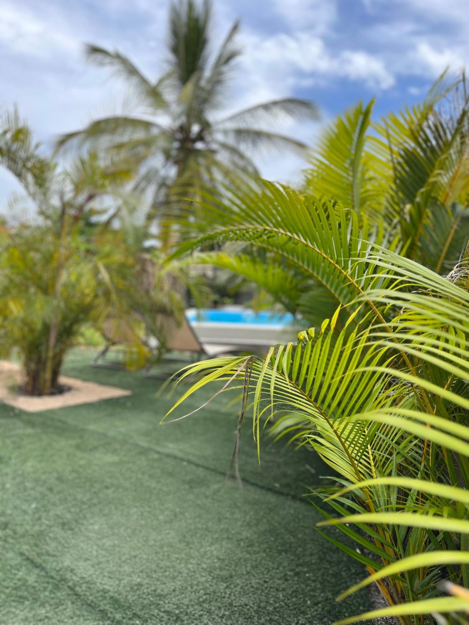 Cosy 2 Bedrooms Apts In Pereybere -Seasons Break Apartment Pereybere Beach Exteriör bild