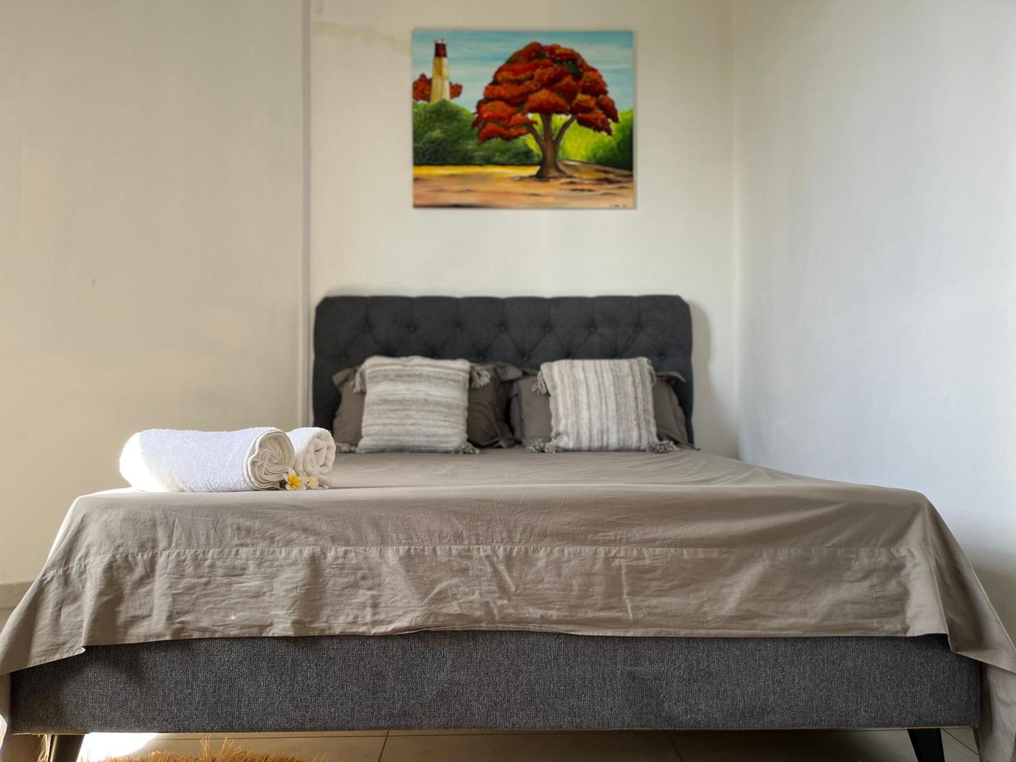 Cosy 2 Bedrooms Apts In Pereybere -Seasons Break Apartment Pereybere Beach Exteriör bild